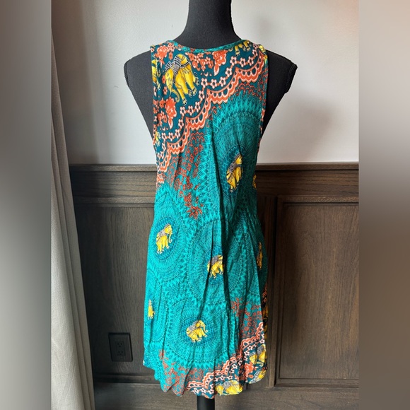 Sleeveless Teal and Orangehippe boho elephant Patterned Dress - Picture 5 of 9
